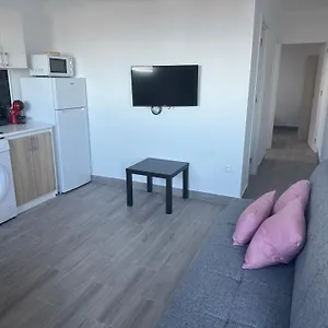 Nauzayara 6 Apartamento